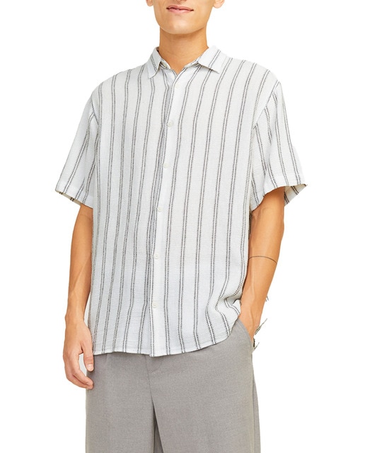 Imagen 0 de Camisa para caballero de mangas cortas estampada