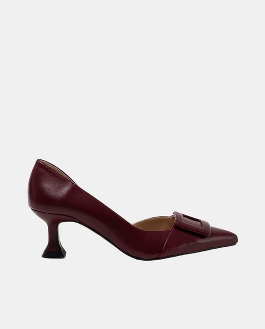 Imagem 0 de Sapatos de Salto em Napa com Adorno de Fivela Forrada