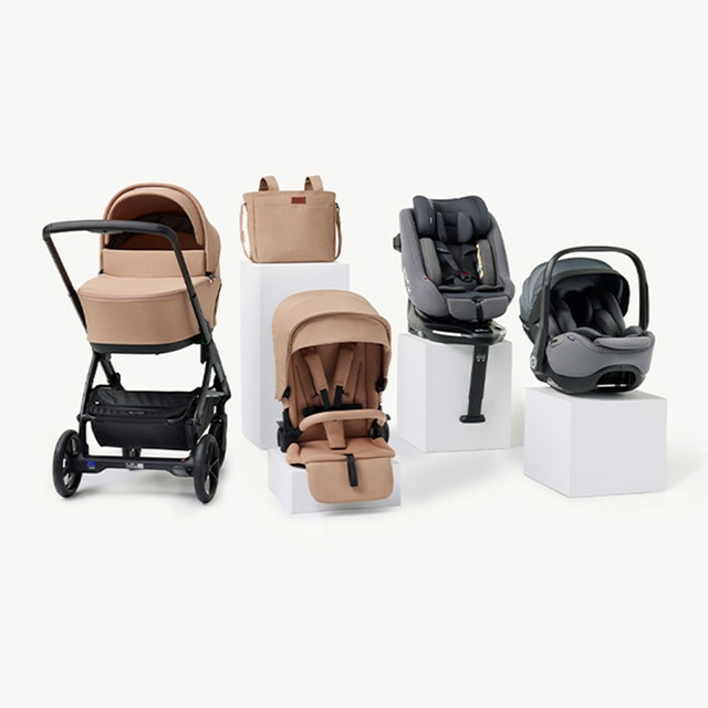 Imagen 0 de Pack Jané carrito Keep con 2 sillas de coche y accesorios beige y gris