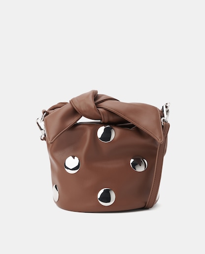 Imagen 0 de Bolso de mano con tachelas