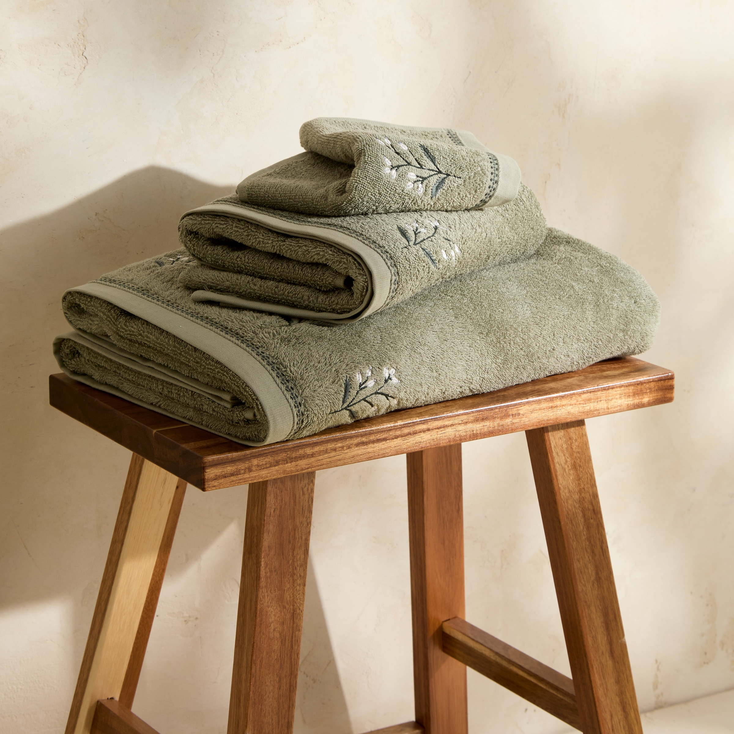 Toalla de baño algodón 500 gr/m2 Farm B Verde-1