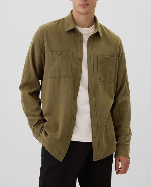 Imagen 0 de Camisa de hombre con bolsillos delanteros