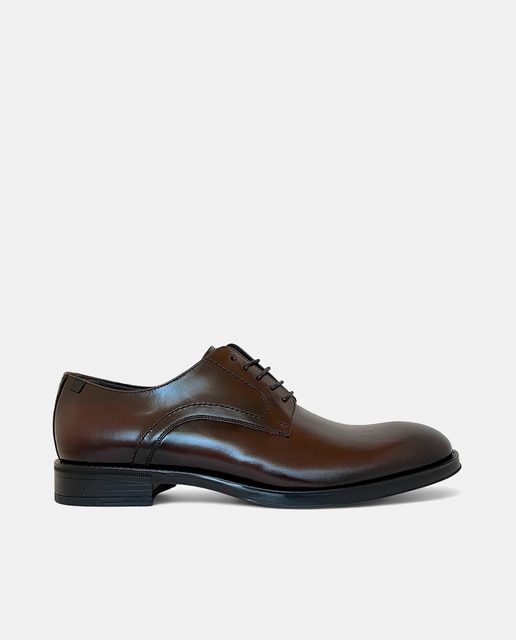 Imagem 0 de Sapatos Tipo Bluchers em Pele