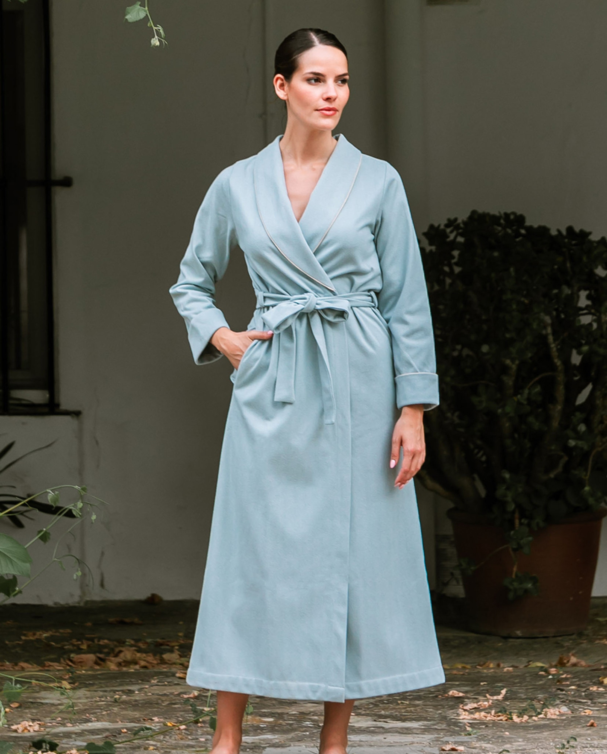 Robe Comprido de Corte Clássico Verde-3