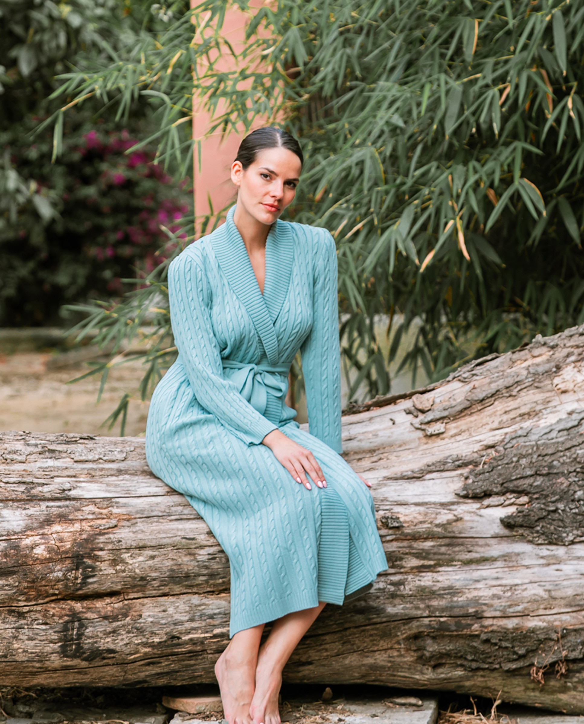 Robe com Gola Canelada, Cinto e em Tricot de Malha do Cabo Verde-6