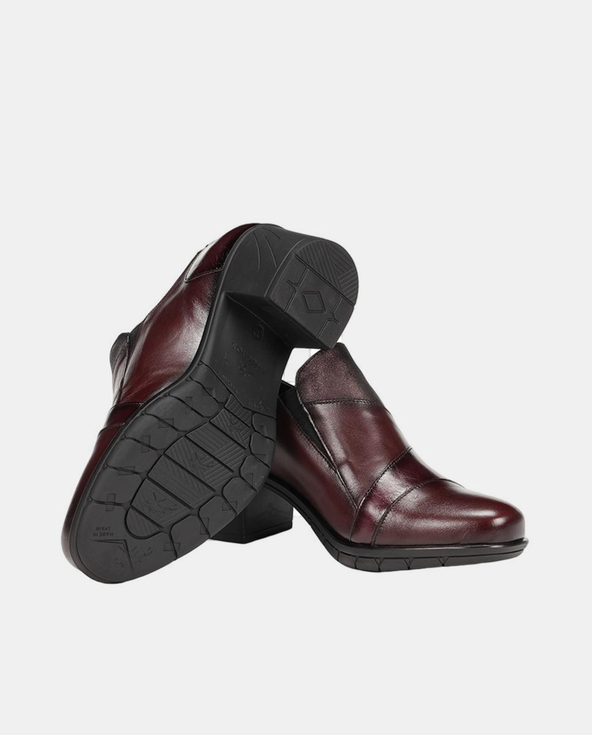 Sapatos em Pele com Adorno Vermelho/Grená-4