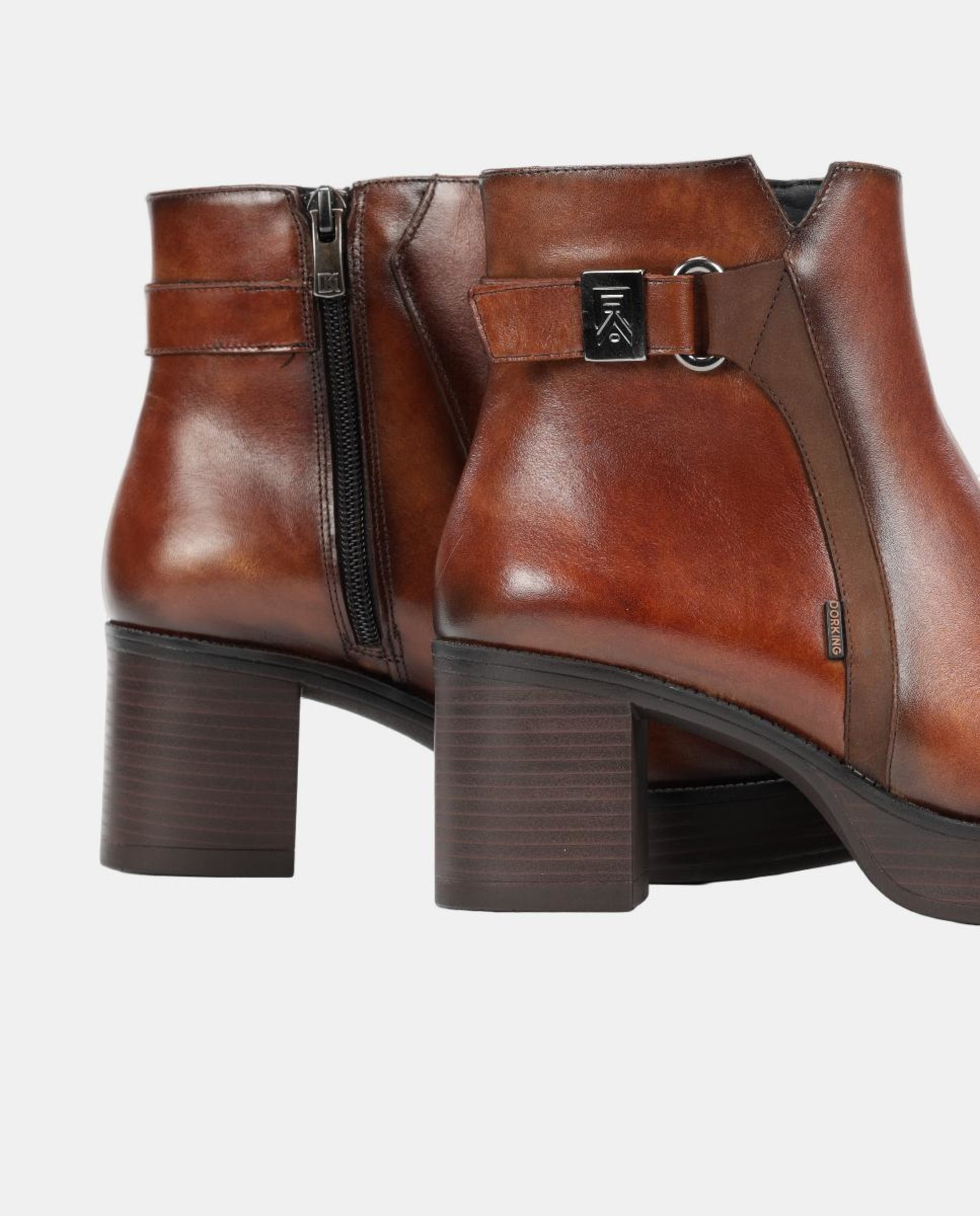 Botins em Pele com Salto Couro-7