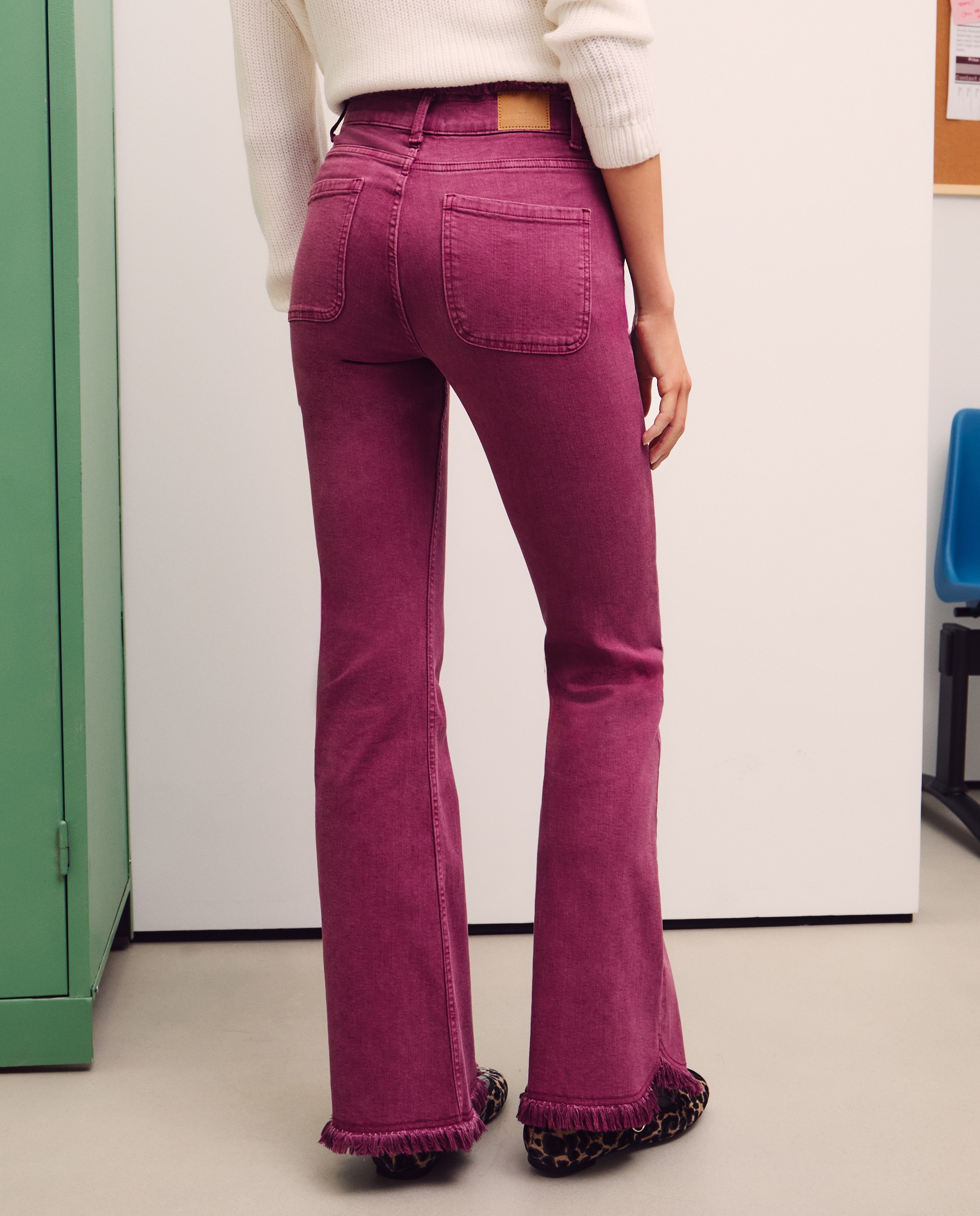 Jeans à boca de sino com botões 230 Rosa Escuro-3
