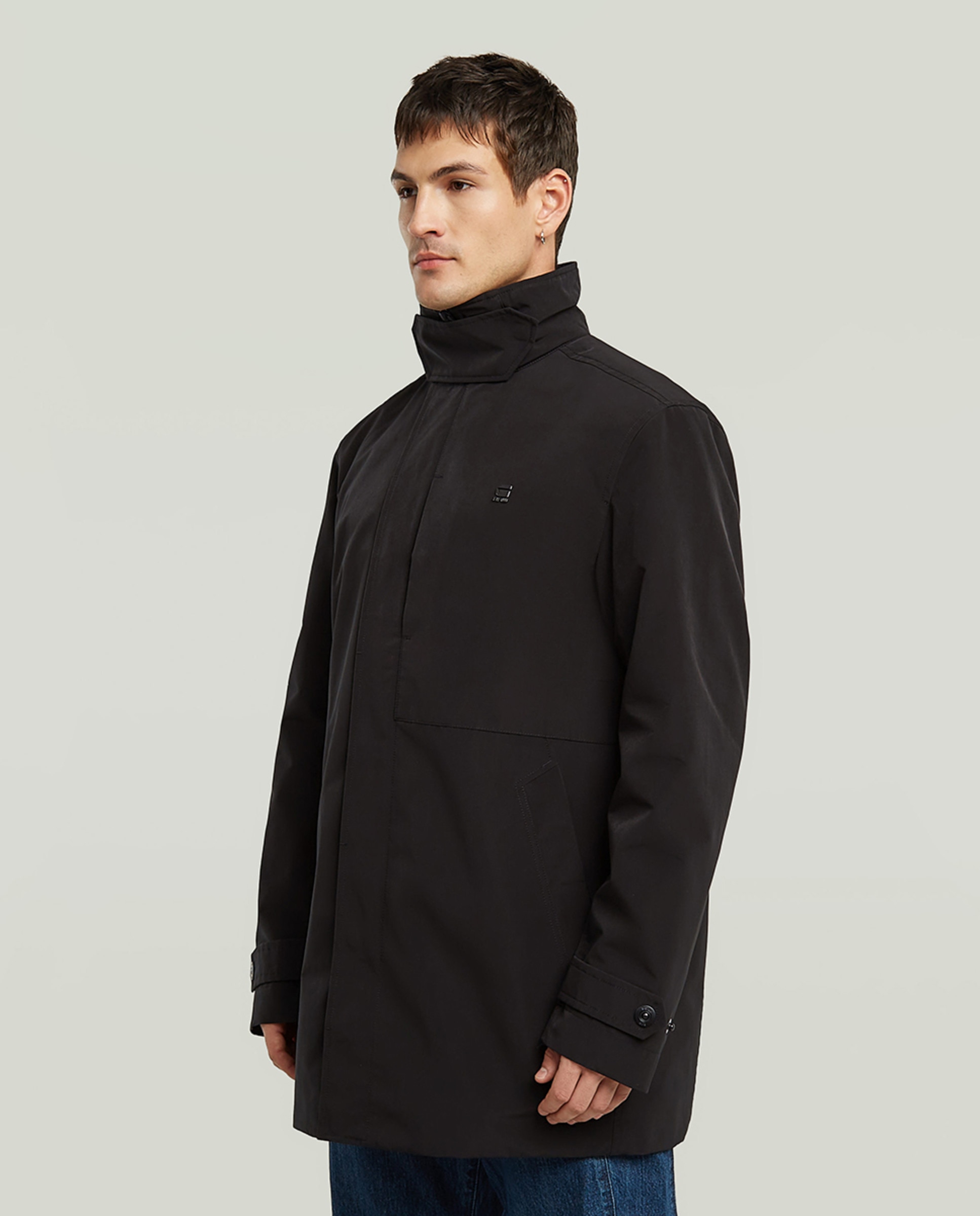 Gabardine sem Acolchoado e com Fechos Metálicos Preto-4