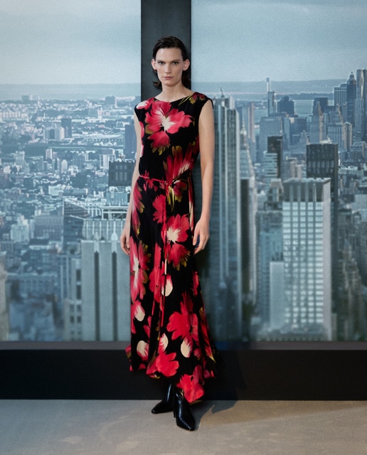 Imagem 0 de Vestido midi com estampado floral
