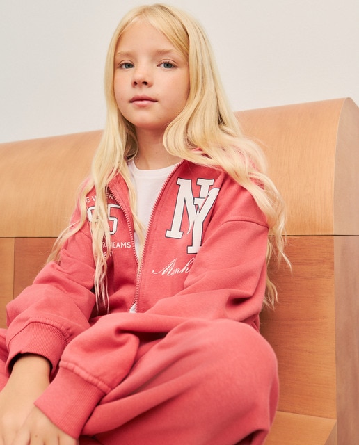 Imagen 0 de Conjunto felpa con pantalón ancho y sudadera abierta de niña