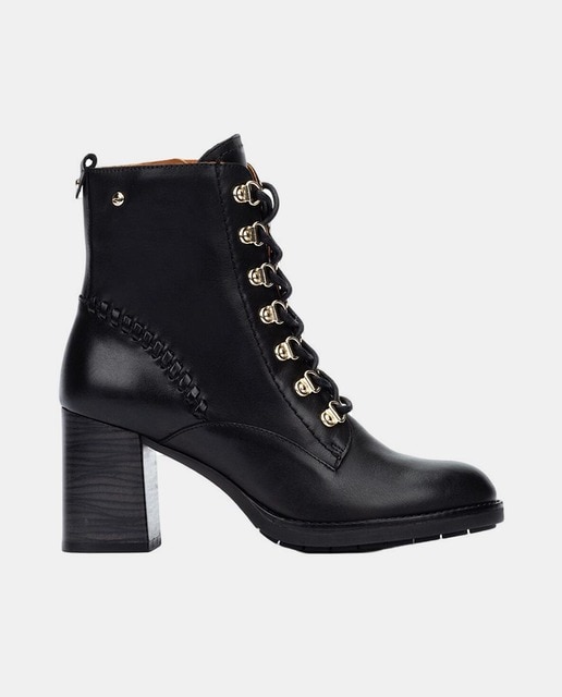 Imagem 0 de Botins em Pele - Preto