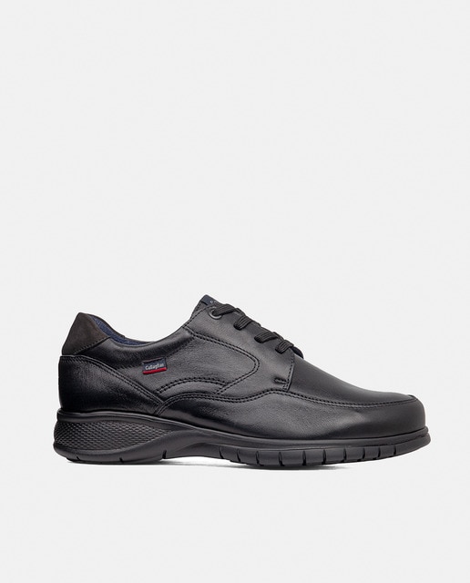 Imagem 0 de Sapatos de Atacadores em Pele