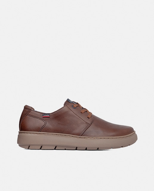 Imagem 0 de Sapatos de Atacadores e em Pele