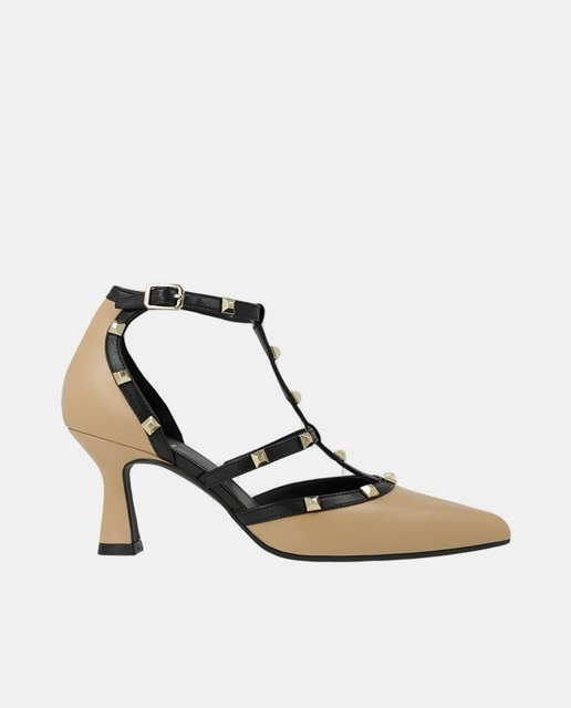 Imagen 0 de Zapatos de tacón LODI en piel beige con tiras negras y tachuelas doradas