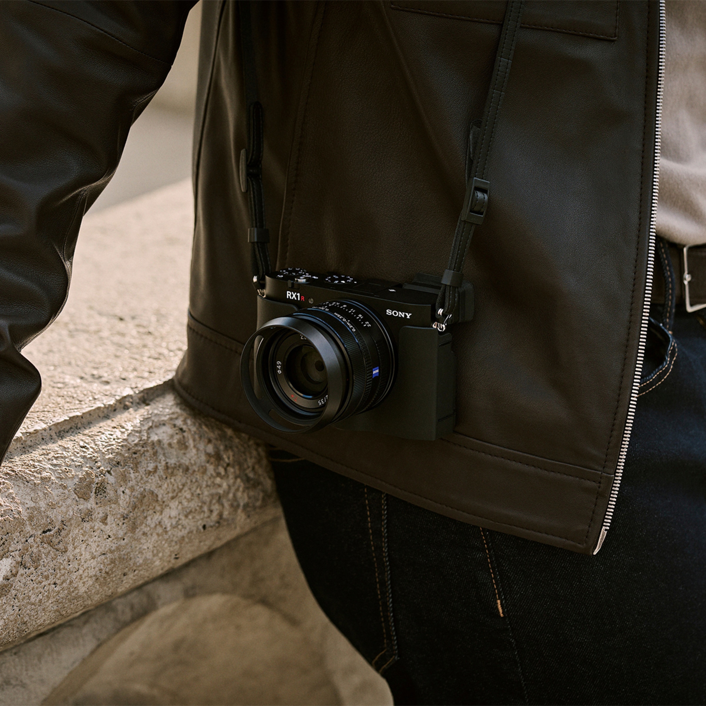 Sony RX1R III. Cámara compacta full frame con objetivo fijo, 61 MP, reconocimiento de sujetos basado en IA y herramientas creativas (DSCRX1RM3B) Negro-10