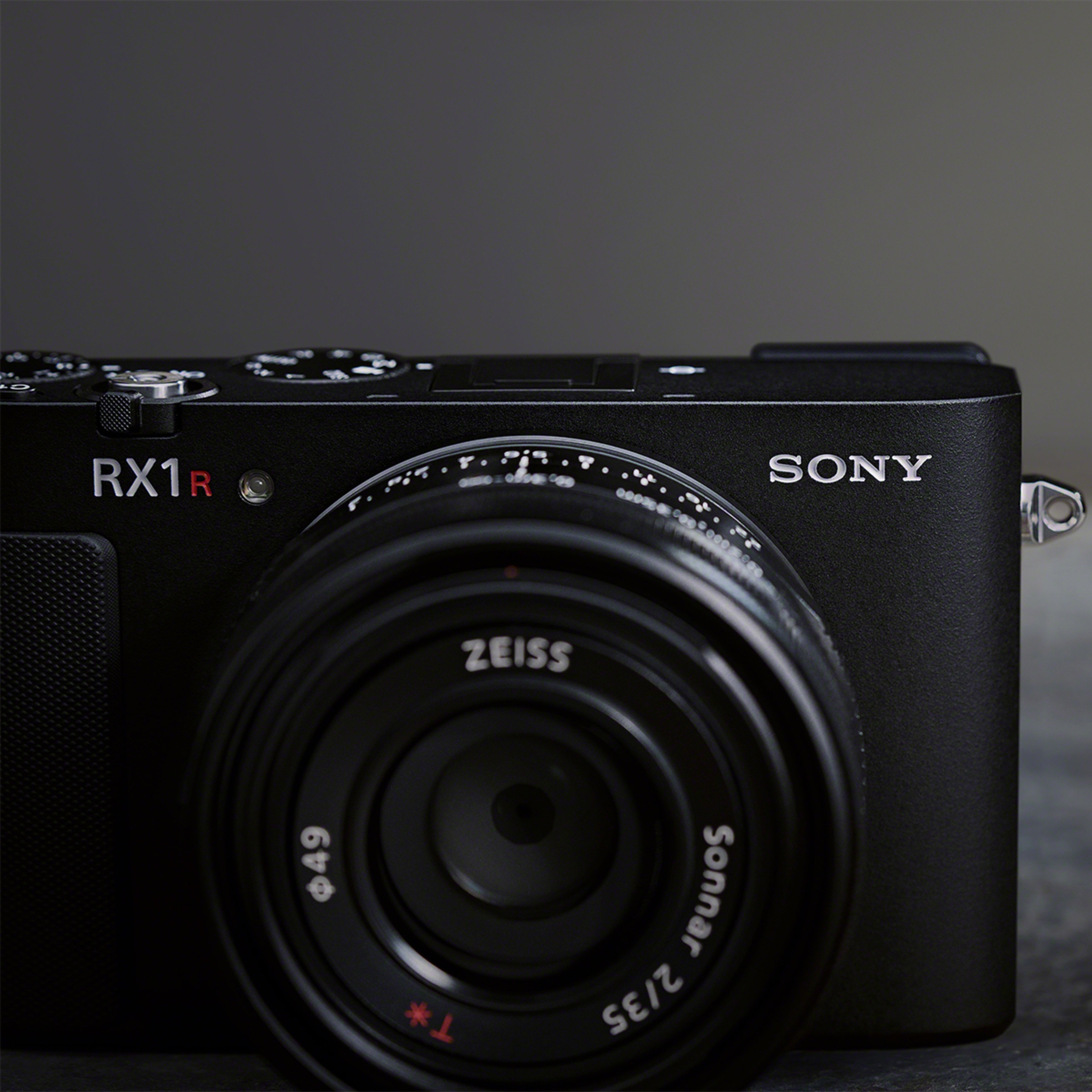 Sony RX1R III. Cámara compacta full frame con objetivo fijo, 61 MP, reconocimiento de sujetos basado en IA y herramientas creativas (DSCRX1RM3B) Negro-7
