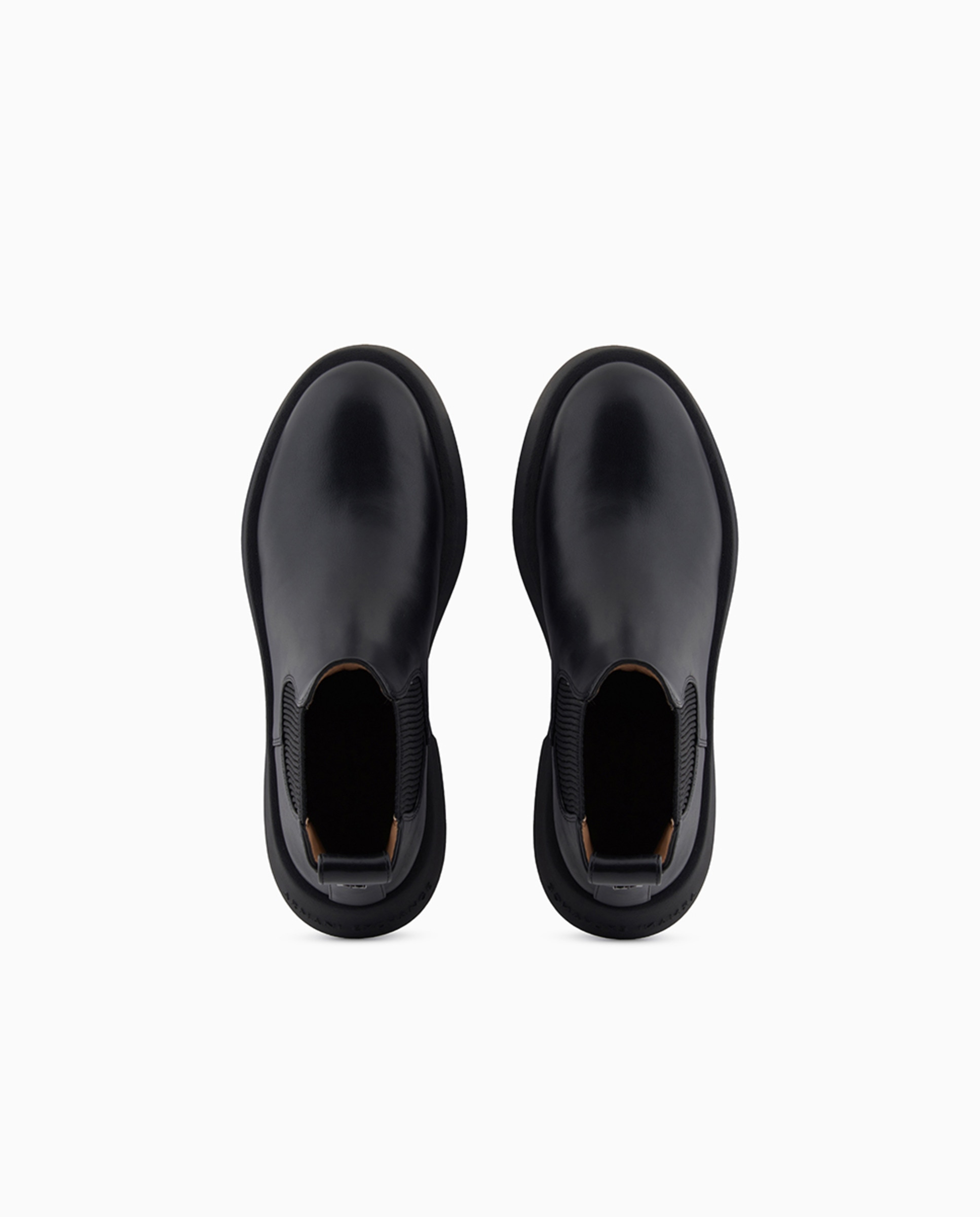 Botas Chelsea com Logótipo Posterior e Elástico Lateral Preto-4