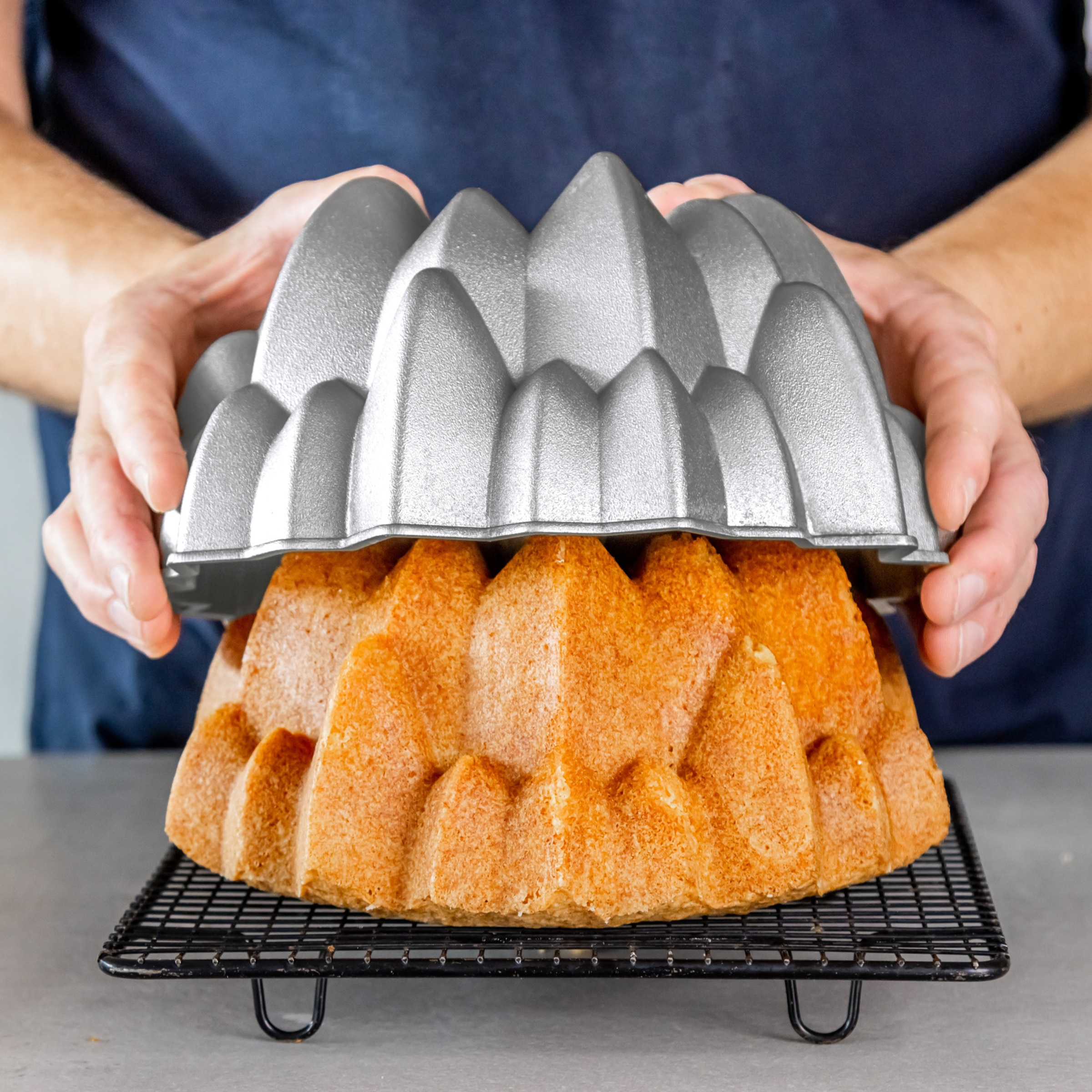 Molde Bundt Cinzento-10