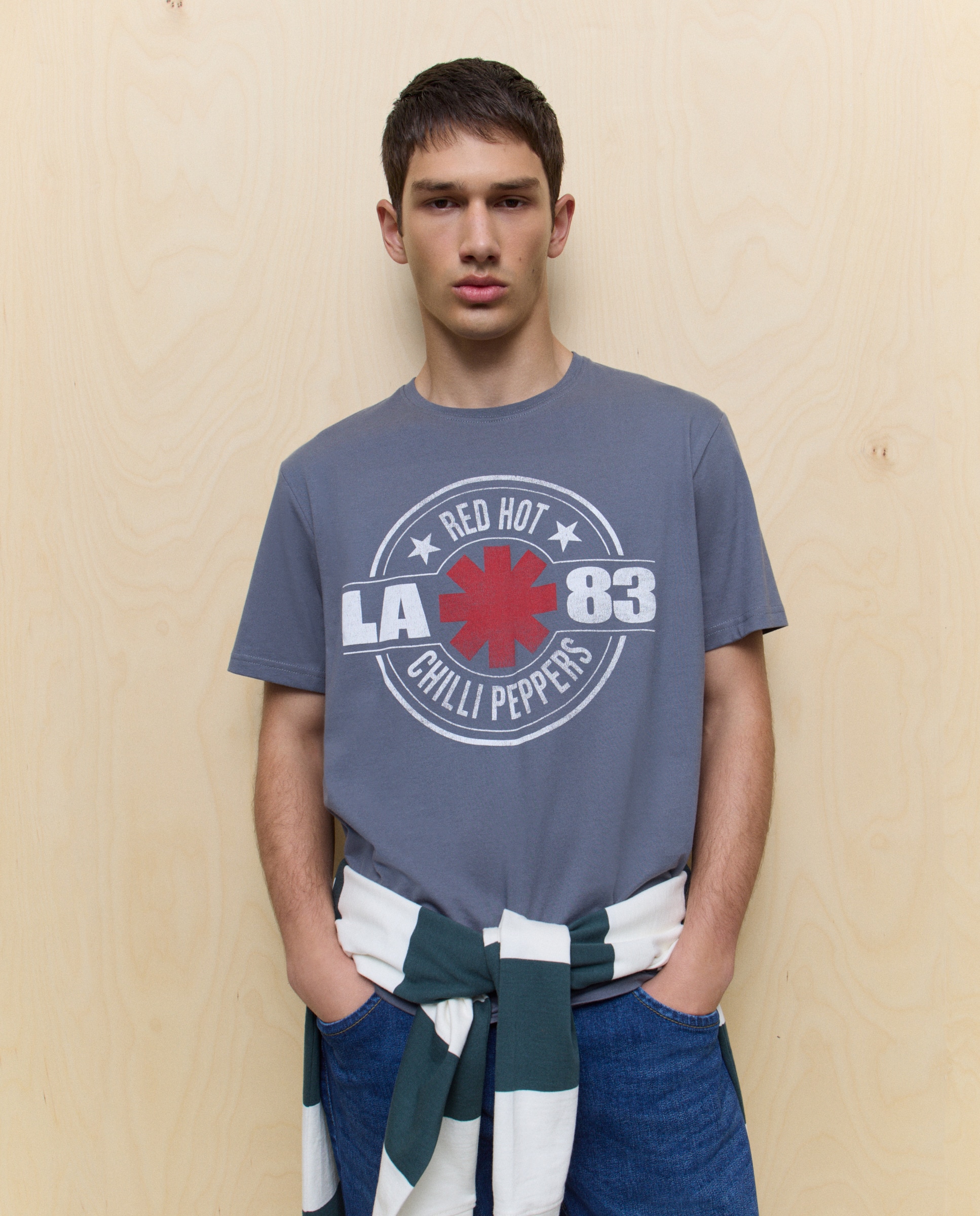 T-shirt de Manga Curta Red Hot Chilli Peppers Chumbo-1