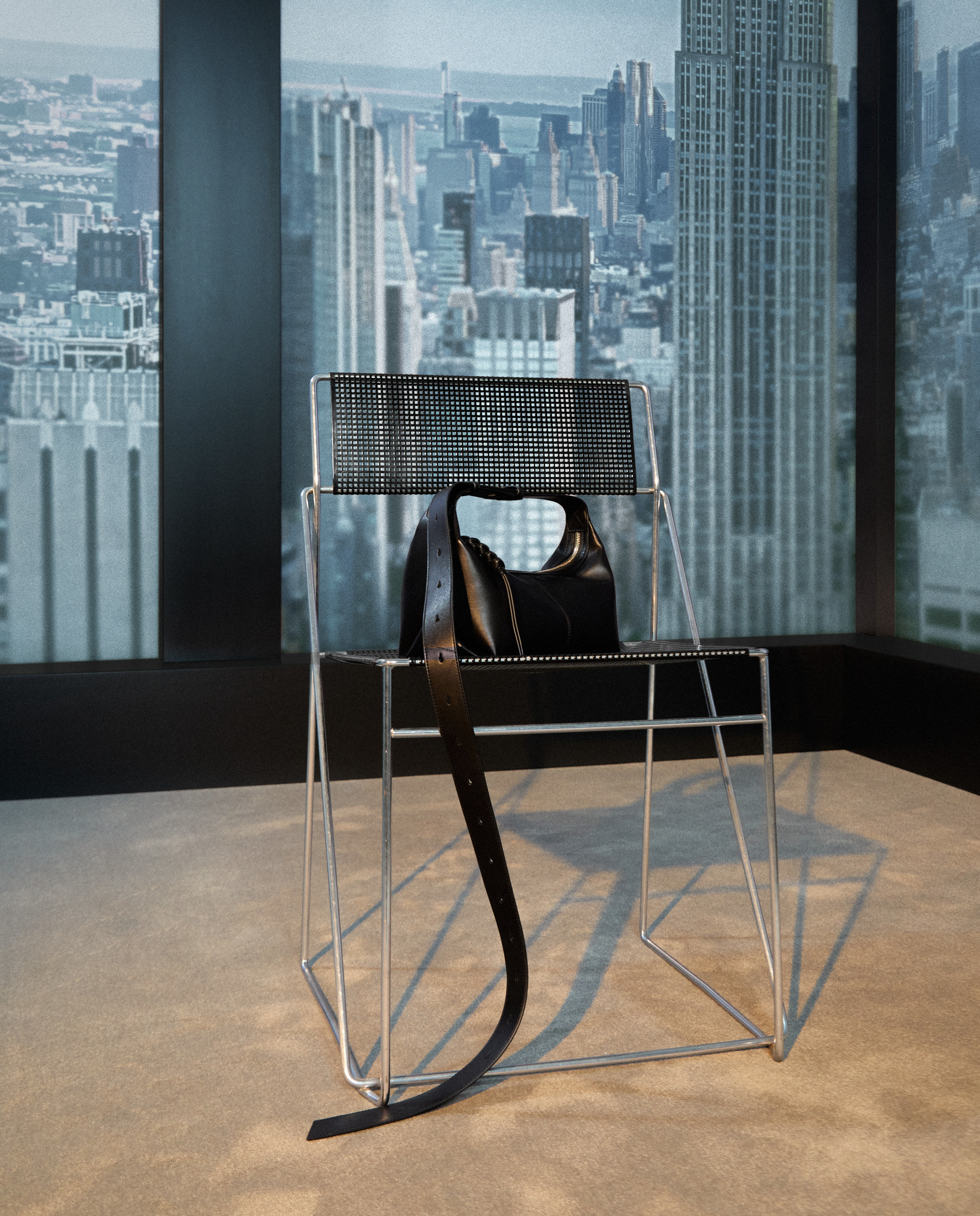 Mala a Tiracolo em Pele Preto-4