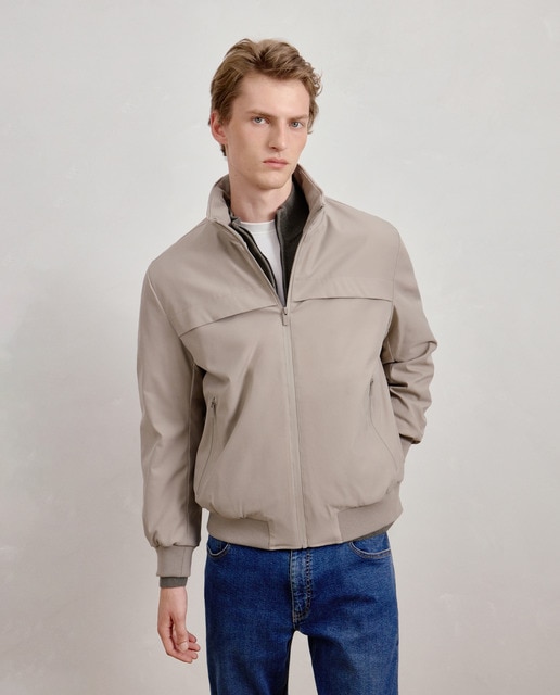 Imagen 0 de Cazadora comfortech cuello tira de hombre.
