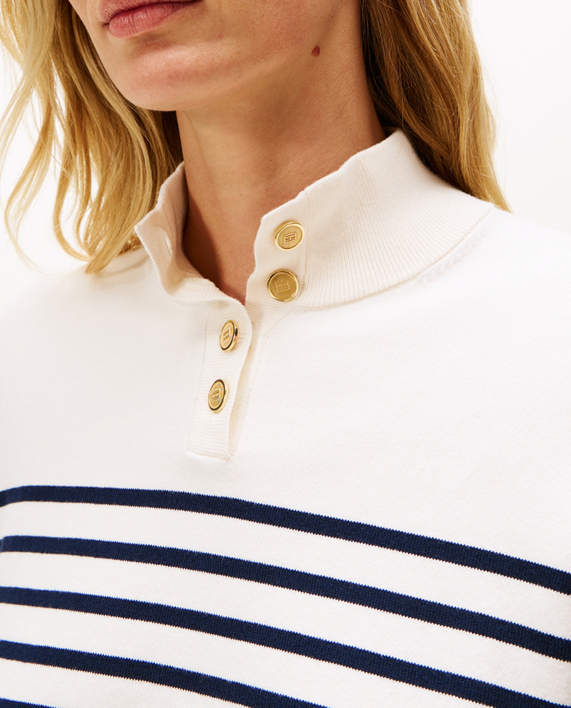 Camisola de Malha às Riscas com Gola Alta Abotoada Branco-3