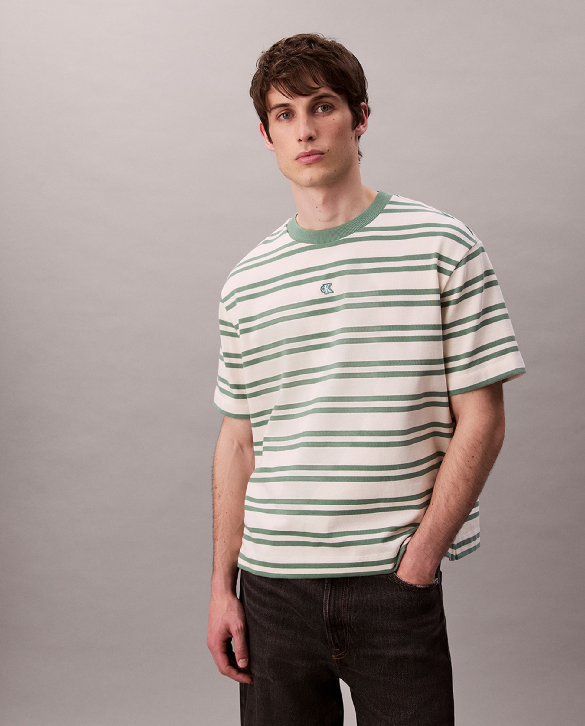 T-shirt às Riscas com Logótipo Creme-1