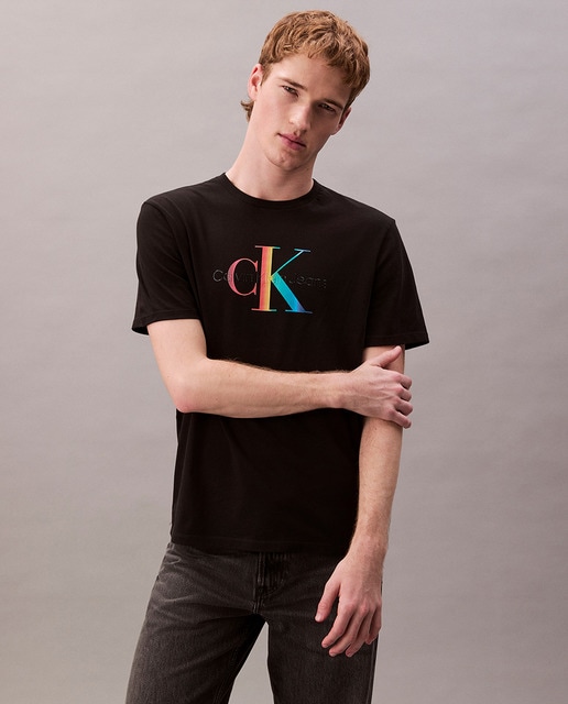 Imagem 0 de T-shirt com Monograma Pride