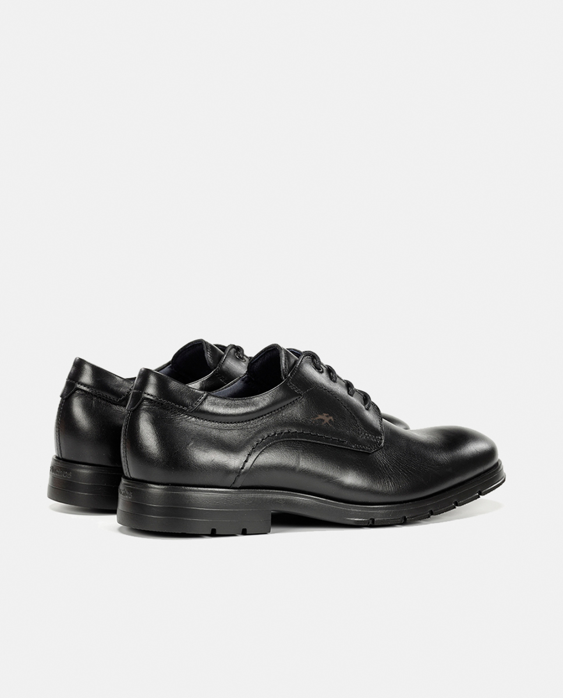 Bluchers em Pele com Pala Lisa Preto-3