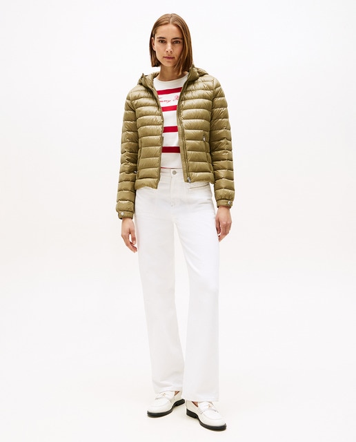 Imagen 0 de Chaqueta de mujer acolchada con bolsillos