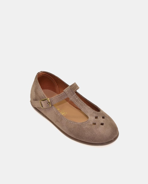 Imagem 0 de Sapatos de Presilha com Detalhes Perfurados, Fecho de Fivela e em Pele