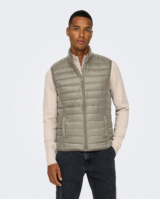 Imagem 0 de Colete Ligeiro Regular Fit