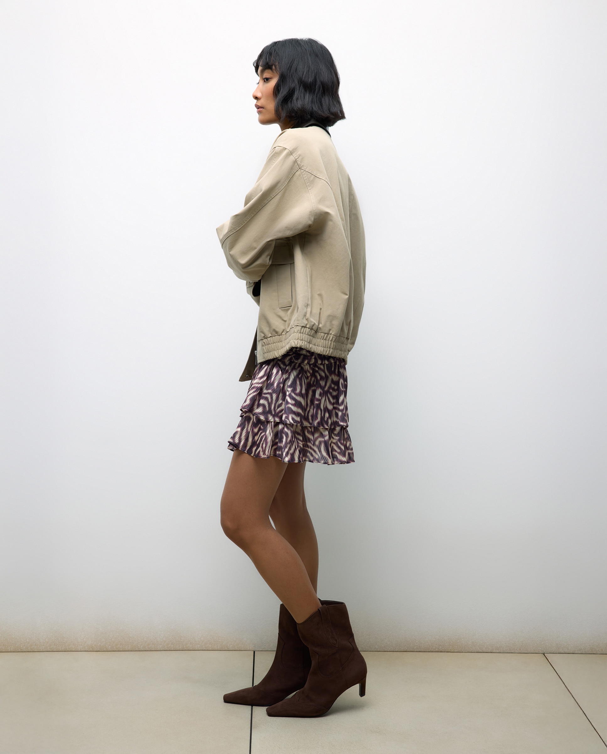 Botins de Salto com Pespontos Chocolate-5