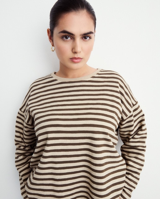 Imagen 0 de Camiseta de mujer a rayas