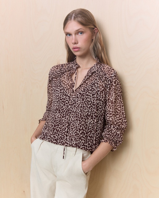 Imagem 0 de Blusa de Manga Comprida com Folho
