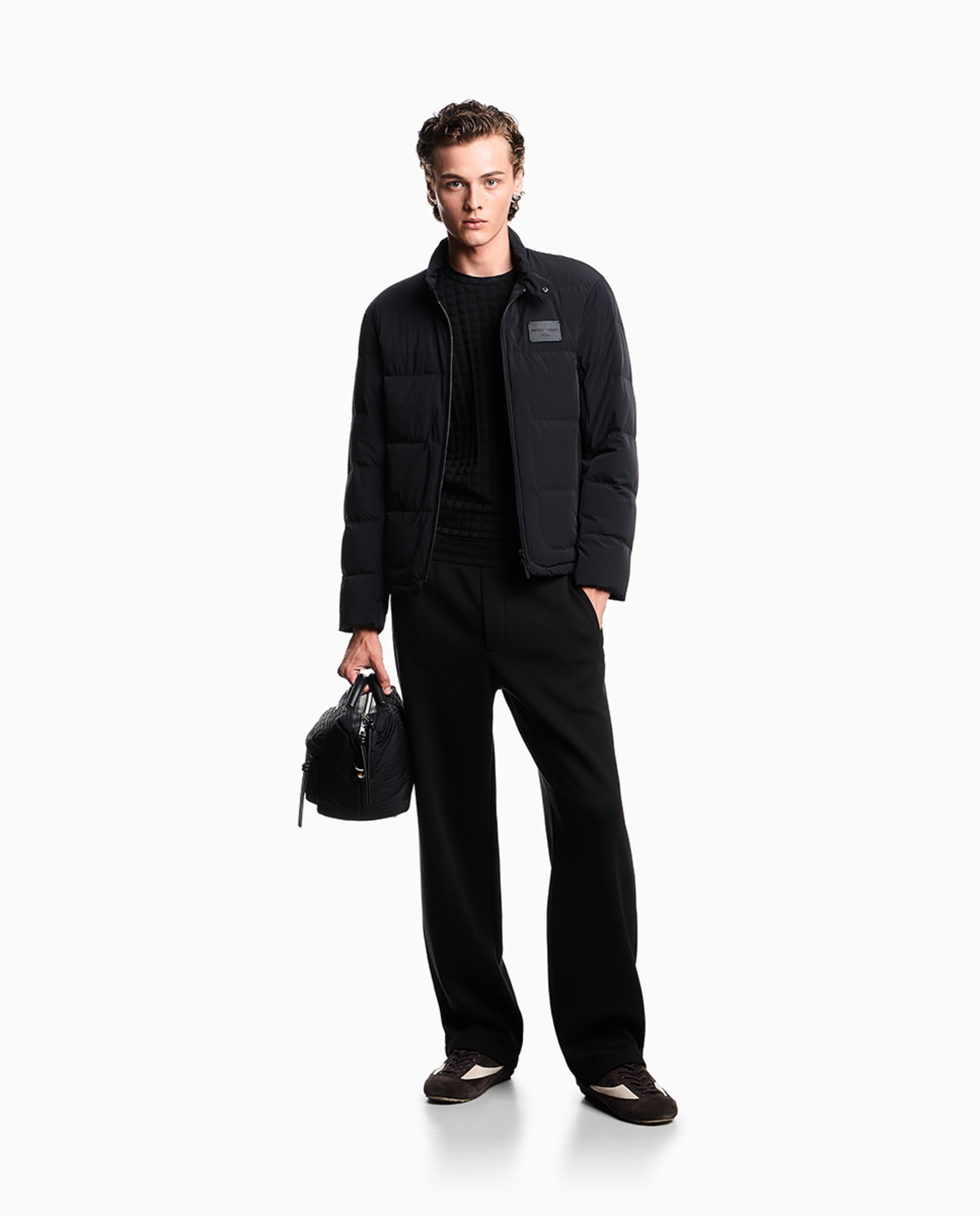 Blusão Acolchoado Curto com Fecho de Correr Preto-5