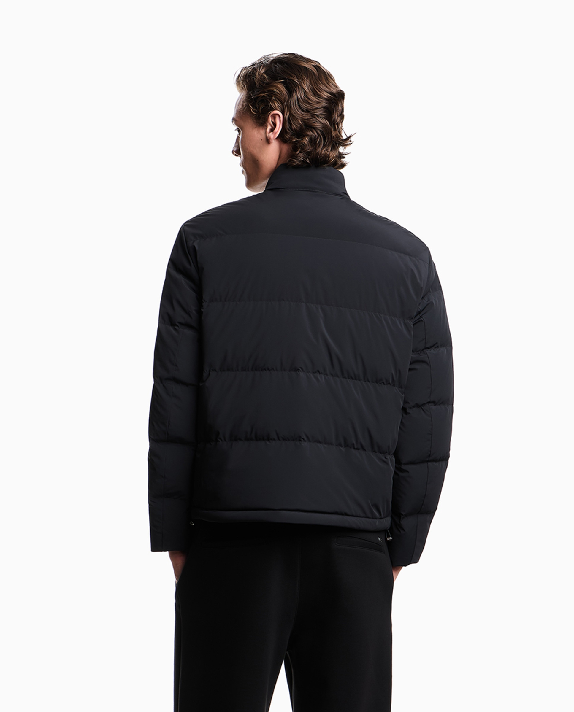 Blusão Acolchoado Curto com Fecho de Correr Preto-2