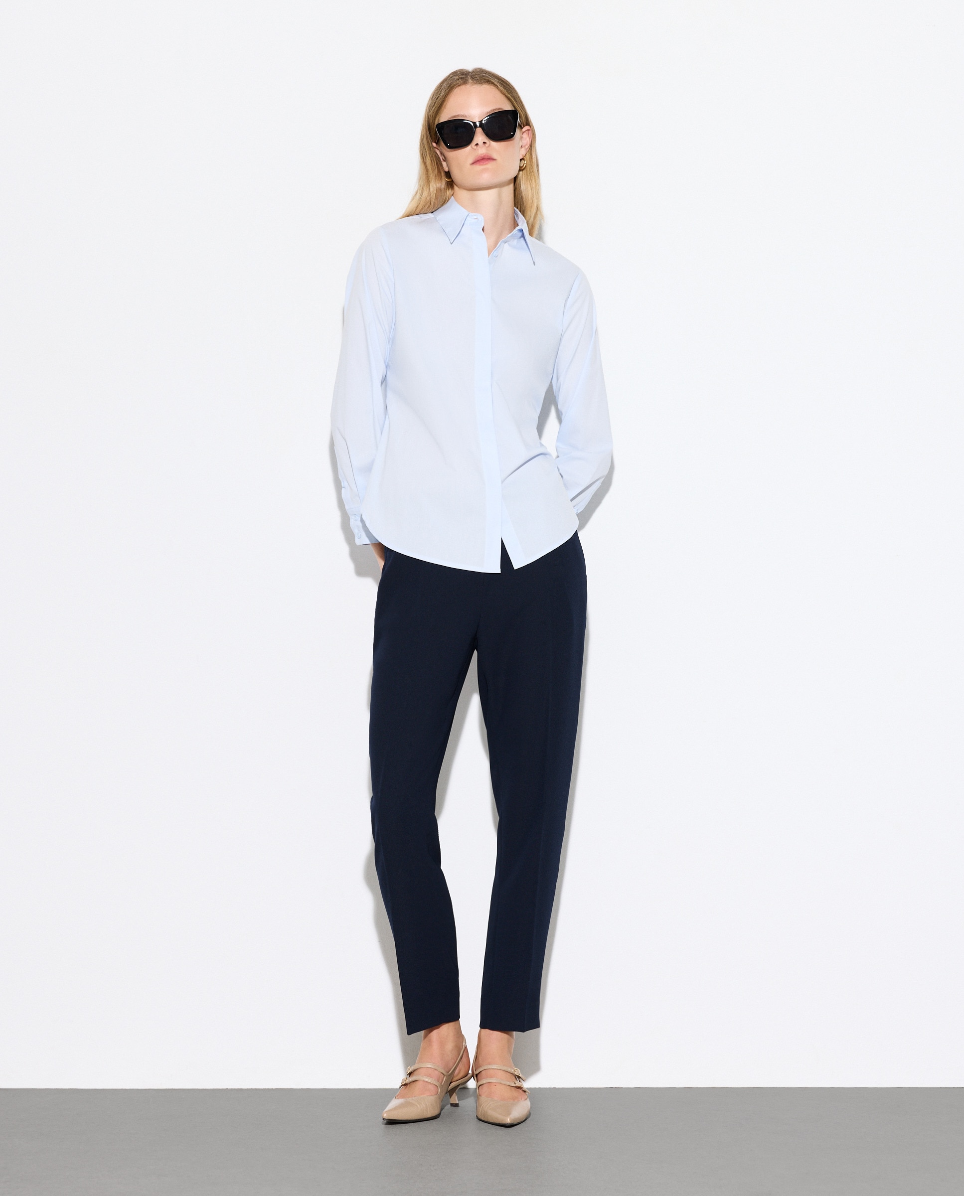 Calças semi skinny com bolsos Azul-marinho-1