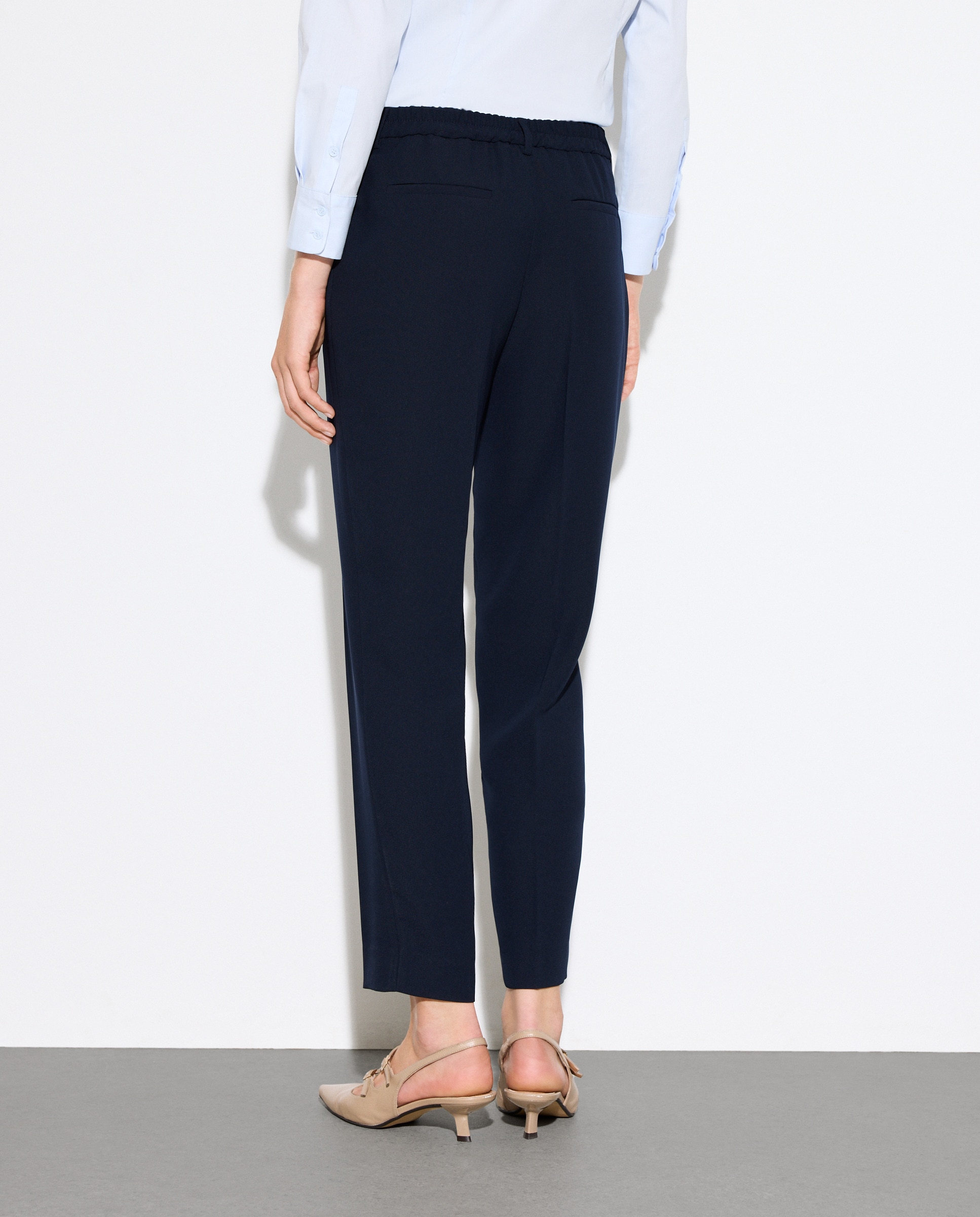 Calças semi skinny com bolsos Azul-marinho-3