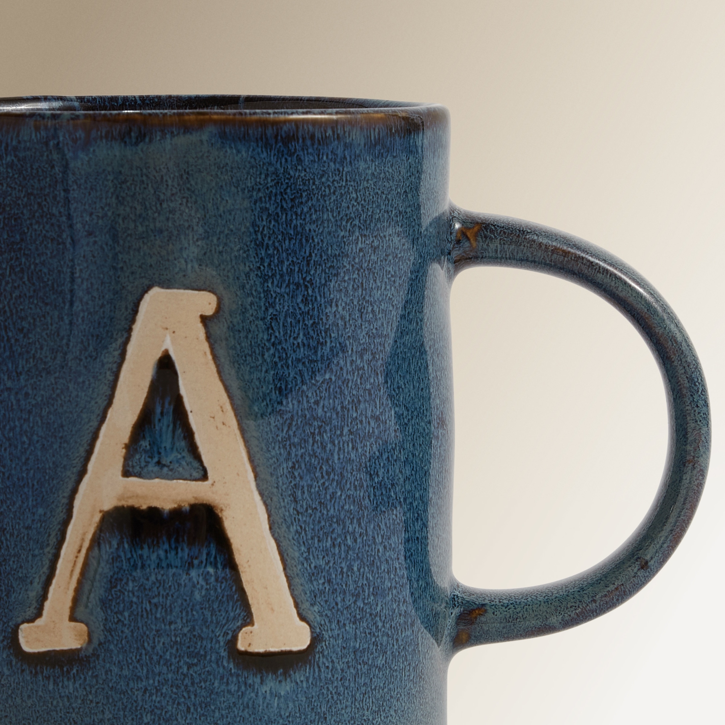 Caneca com Inicial "A" Azul / Branco-4