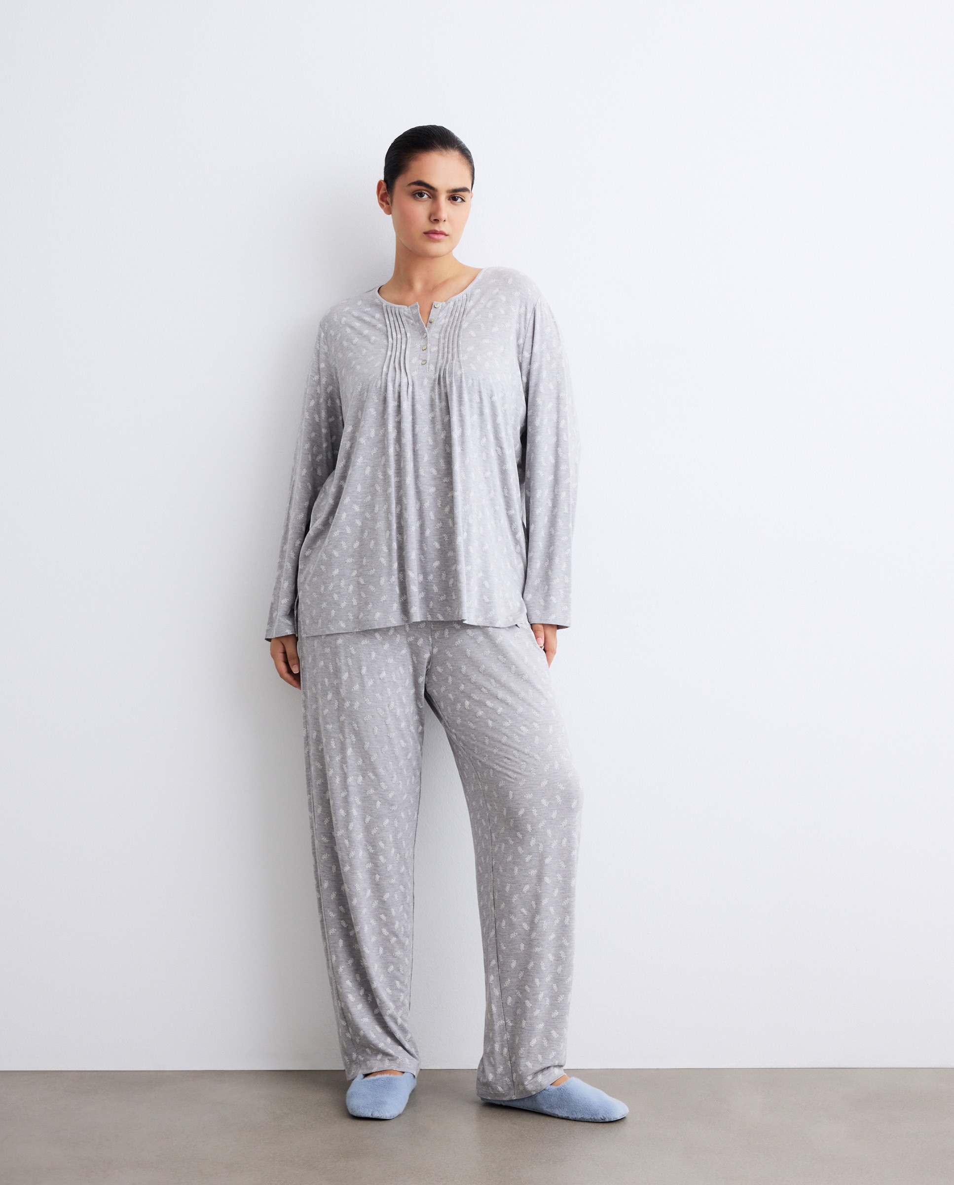 Pijama com Detalhe de Carcela Cinzento-claro-1