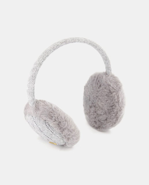 Imagem 0 de Gorro com Adorno de Lantejoulas