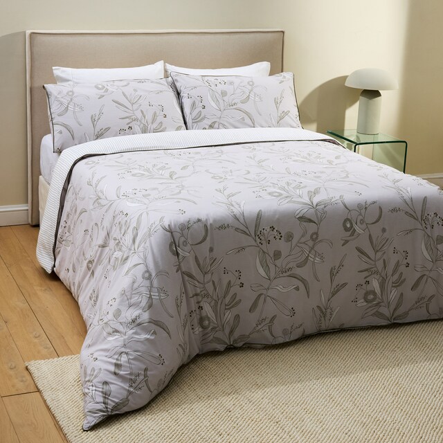 Imagem 0 de Conjunto de Capa de Edredão de Algodão Alborada