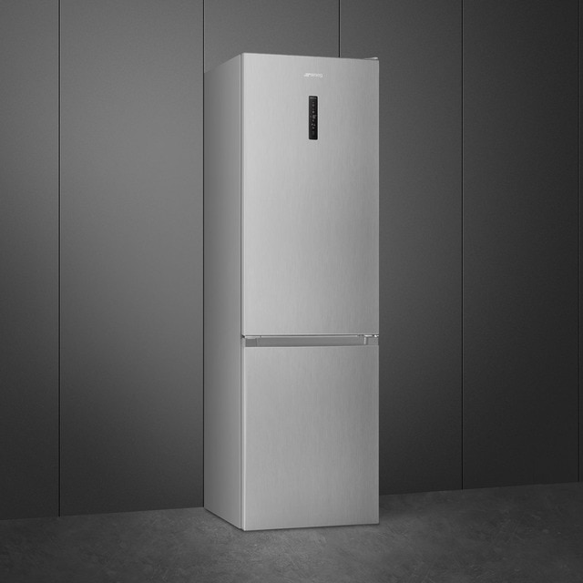 Imagen 0 de Frigorífico Combi Smeg Total No Frost, 331 litros, Compresor Inverter, Look Inox, apertura a la derecha - RC20XDNC