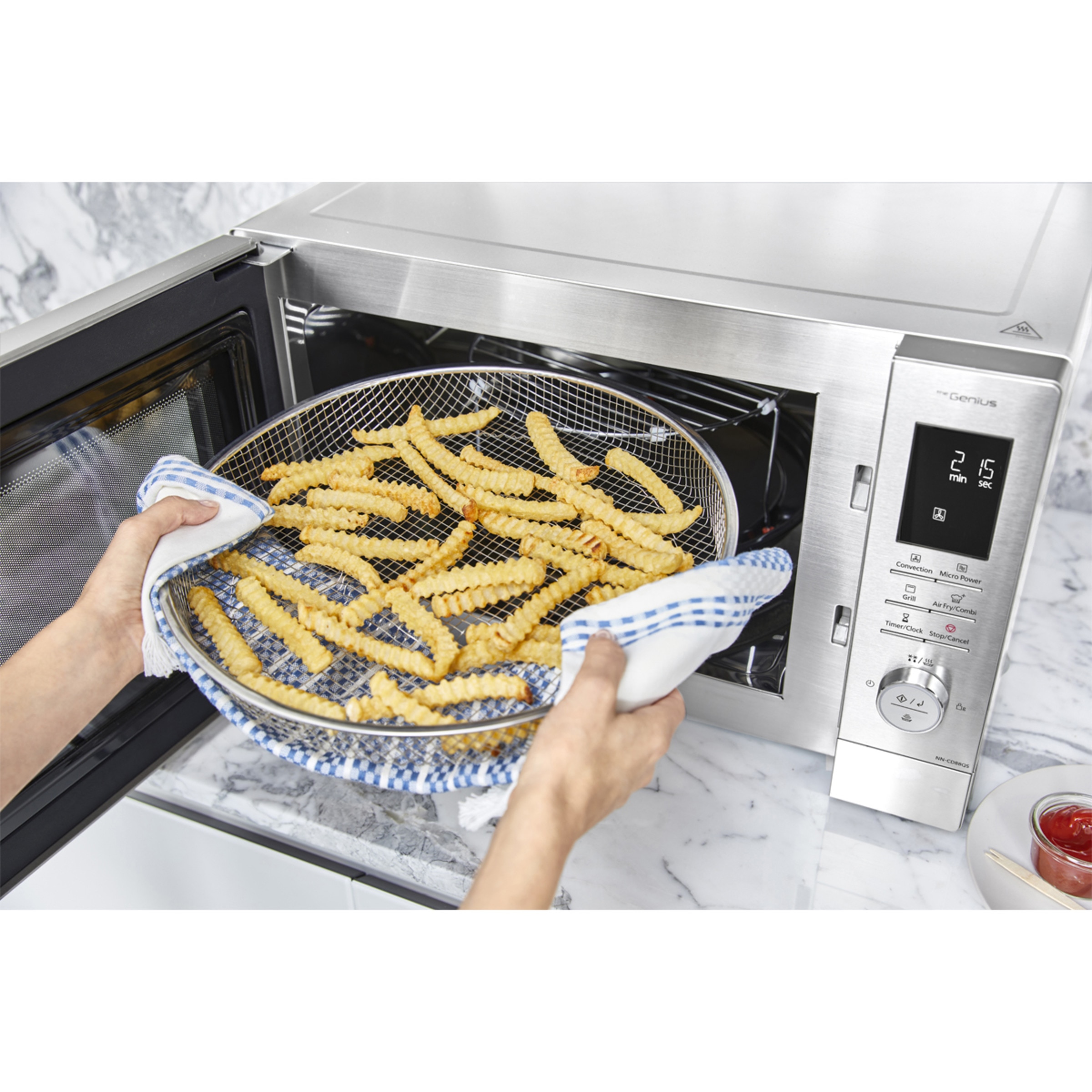 Microondas  Panasonic 34 litros con grill y Airfry - NN-CD88QSEPG Inox-6