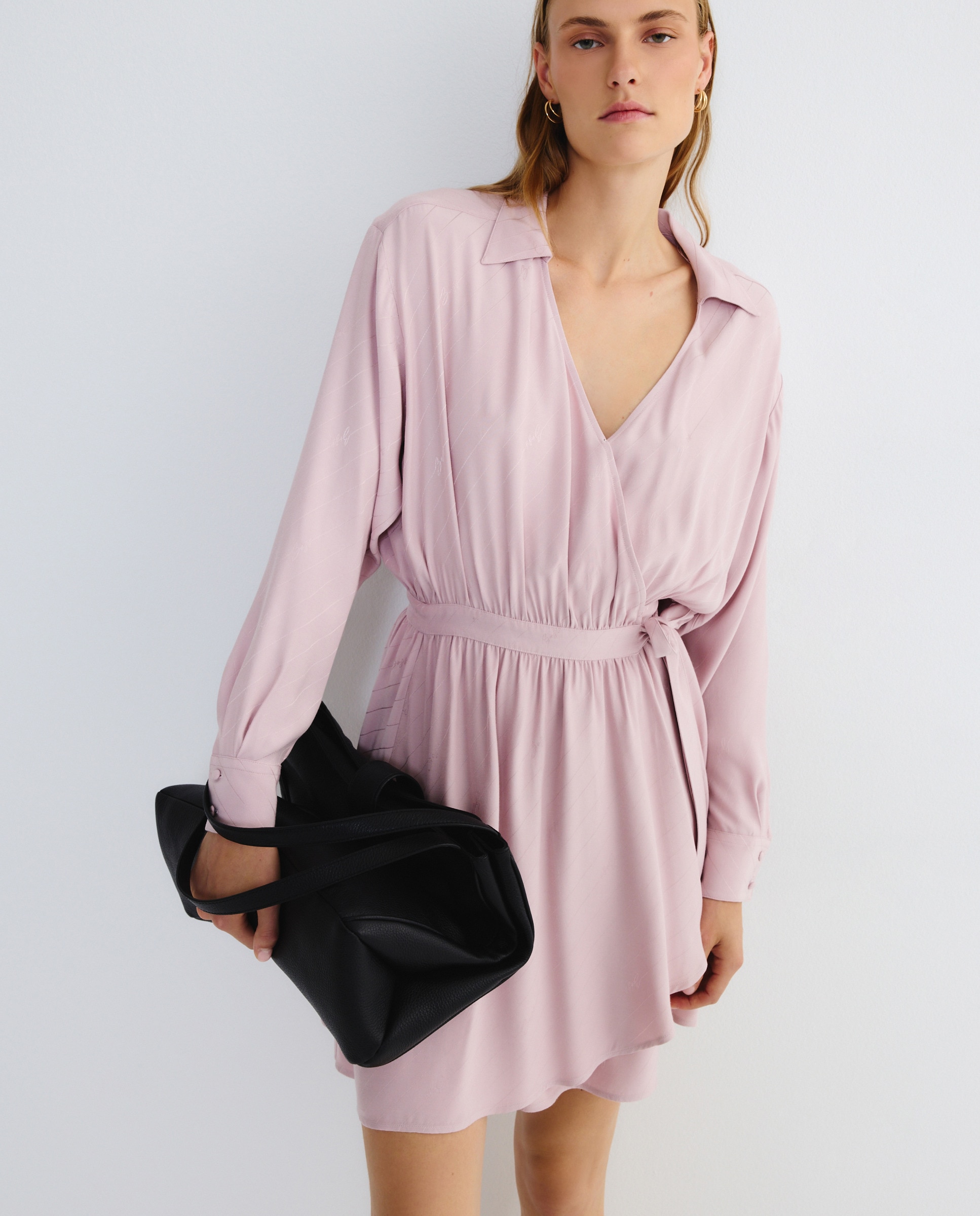 Vestido Curto com Colarinho de Camisa e Manga Comprida Rosa-claro-2