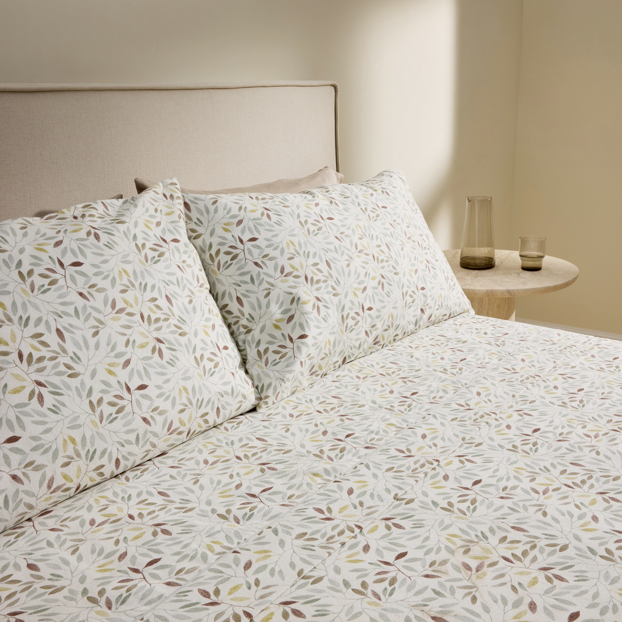 Imagem 0 de Conjunto de Lençóis com Lençol Ajustável de Flanela Acácia