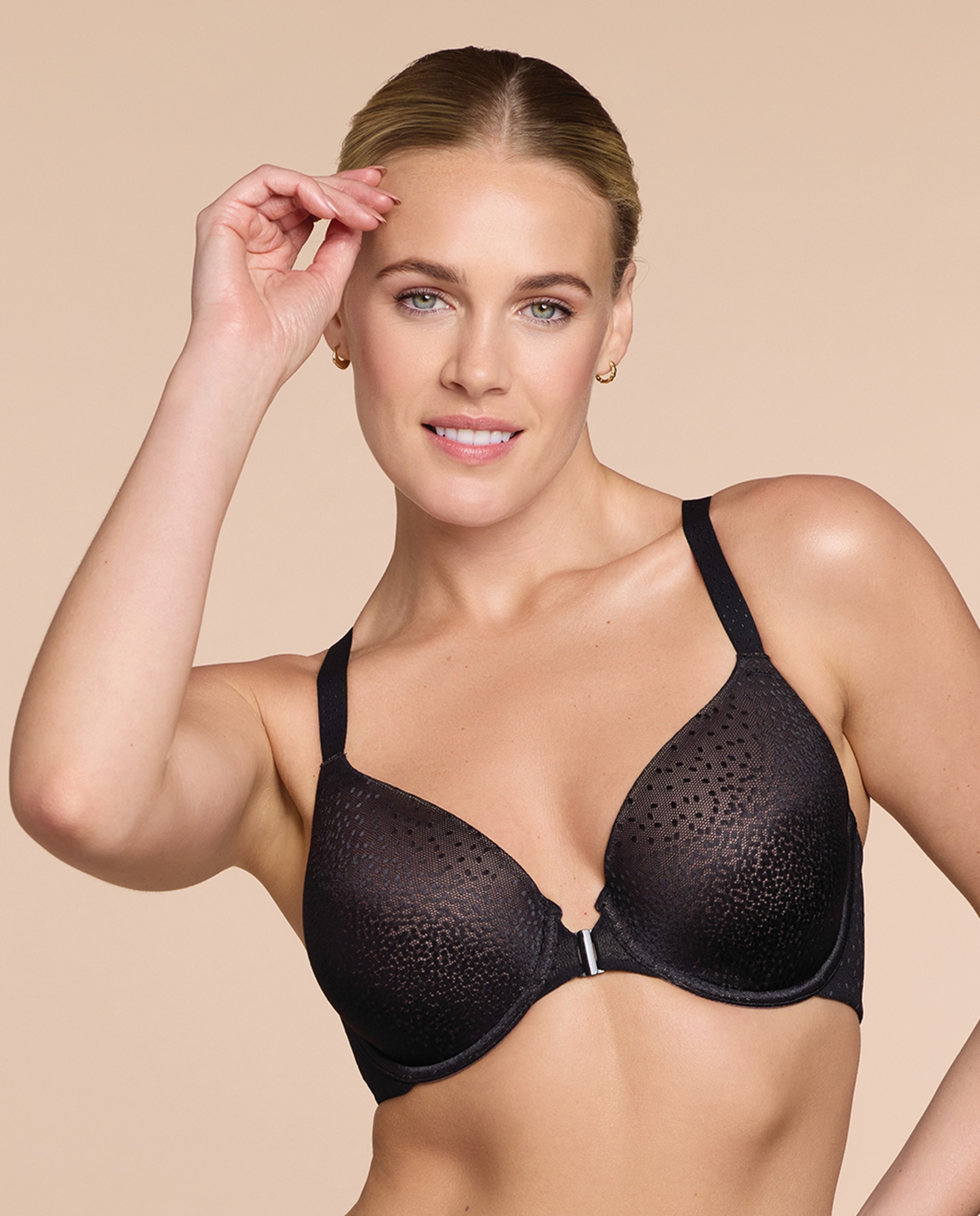 Soutien Almofadado com Aro e Fecho Frontal Preto-1