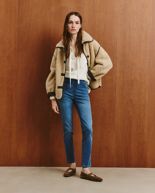Imagem 0 de Jeans Lisas com Cintura Elástica